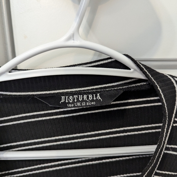 Disturbia Slash Cropped Cardi - Picture 4 of 4